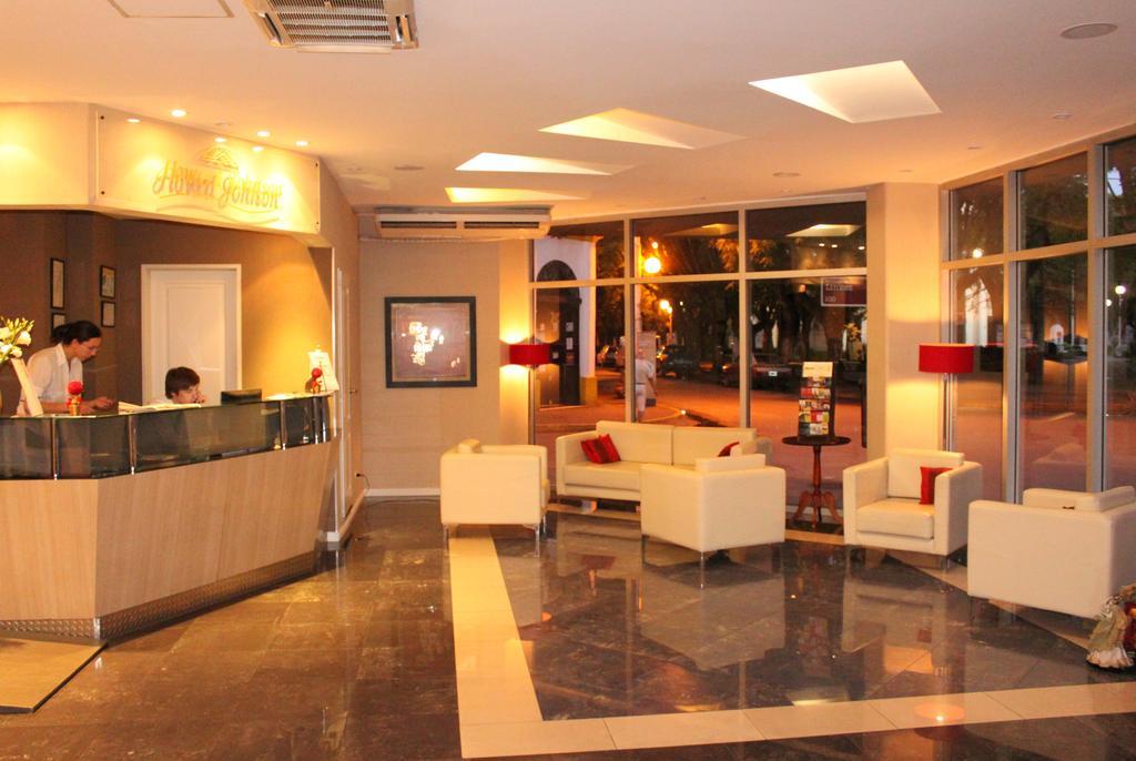 Howard Johnson By Wyndham San Pedro Dış mekan fotoğraf
